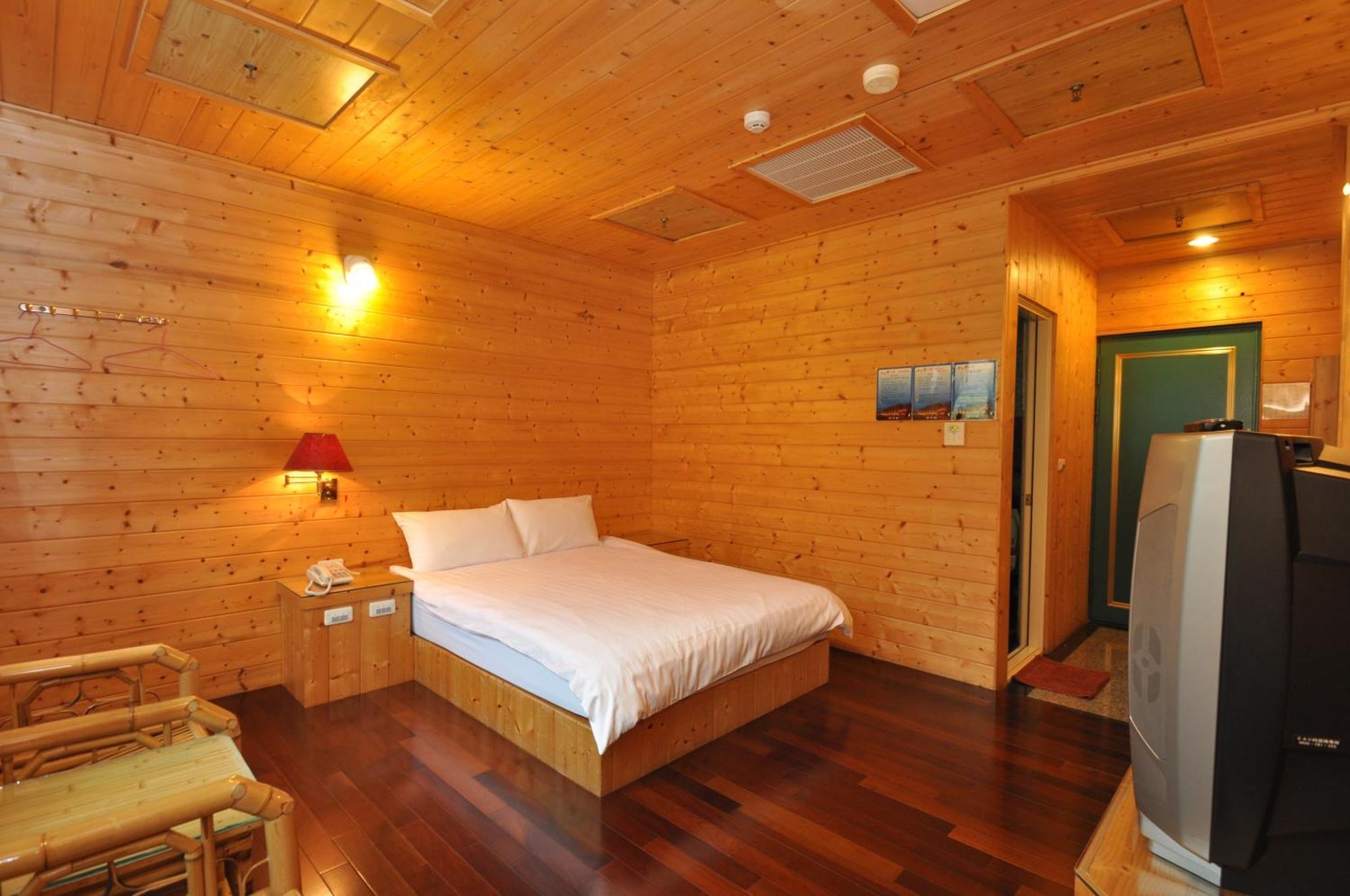 Kingtaiwan Hotel Lugu Rum bild